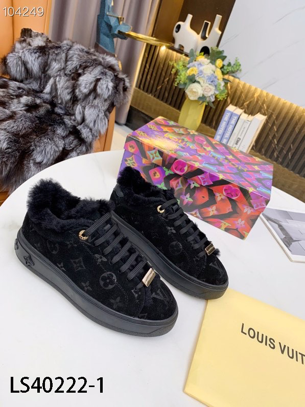 LV $88 gallery