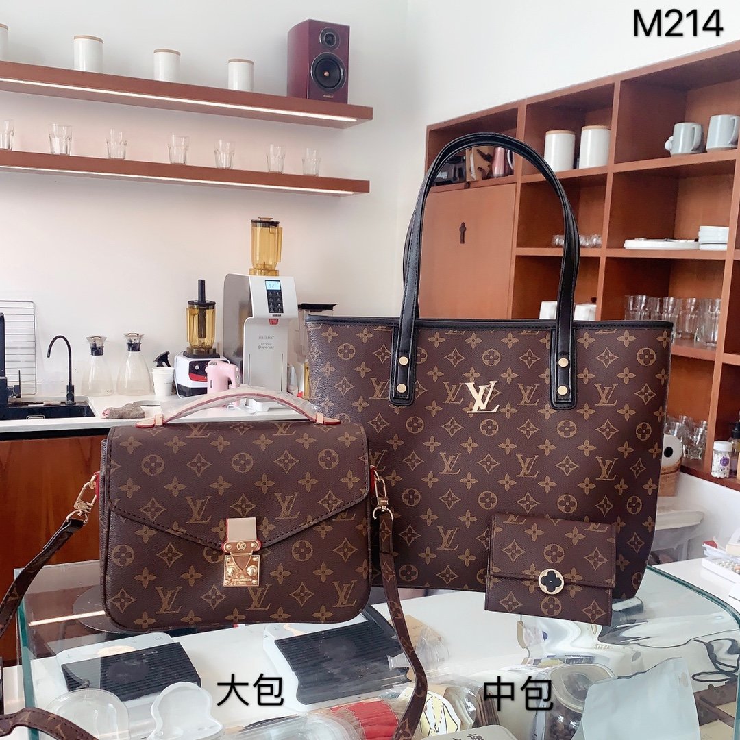 LV $89 gallery