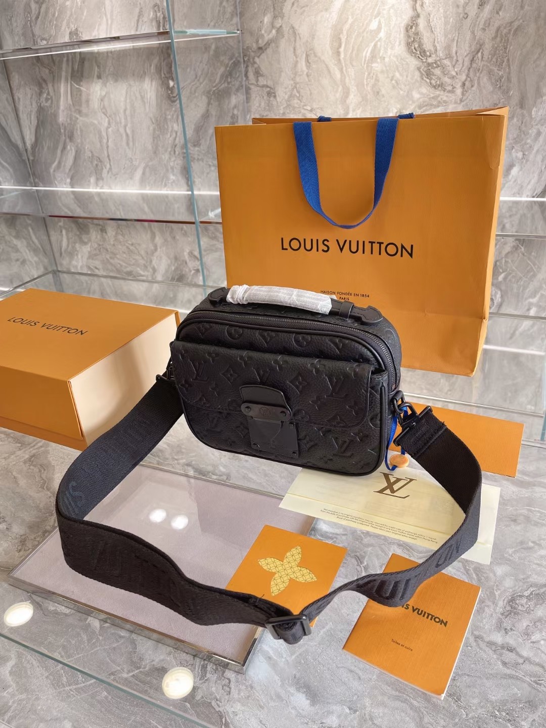 LV $89 gallery