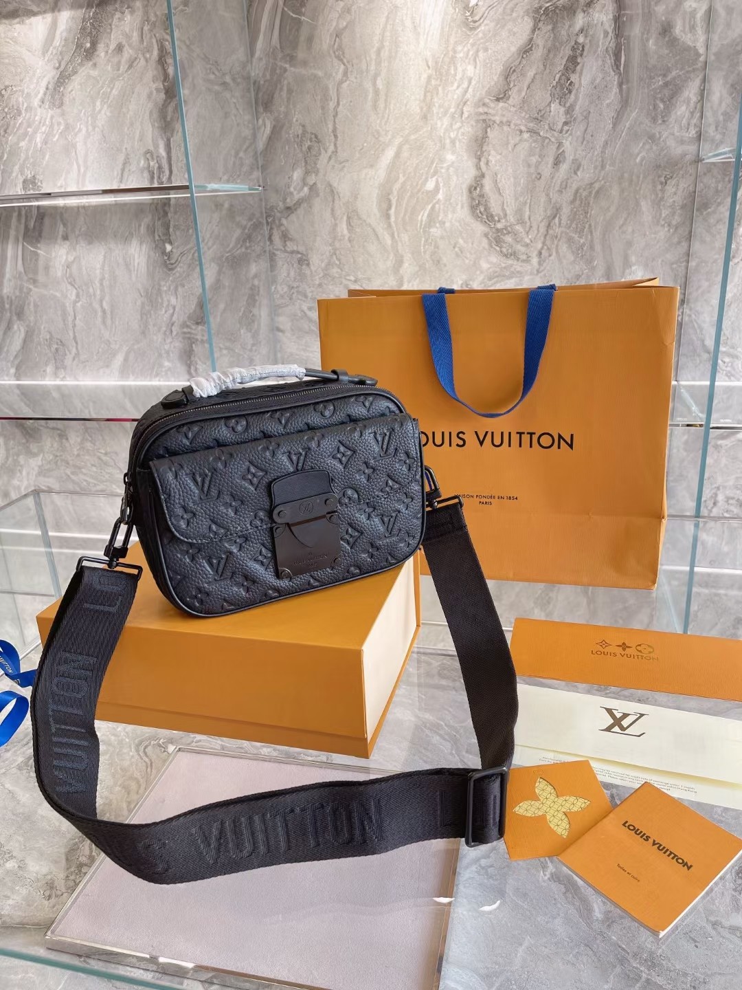 LV $89 gallery