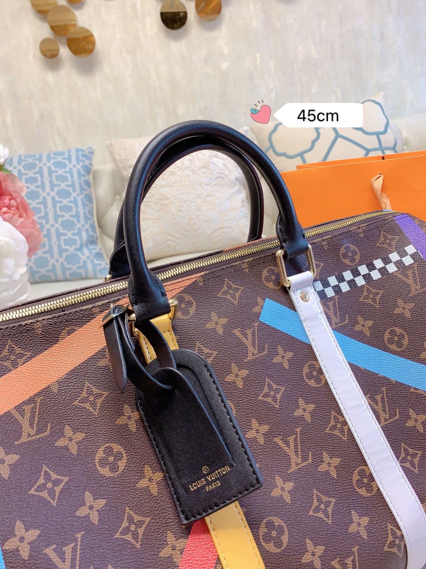 LV $89 gallery