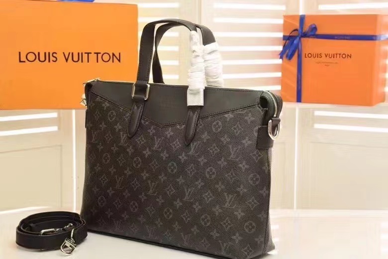 LV $92 gallery