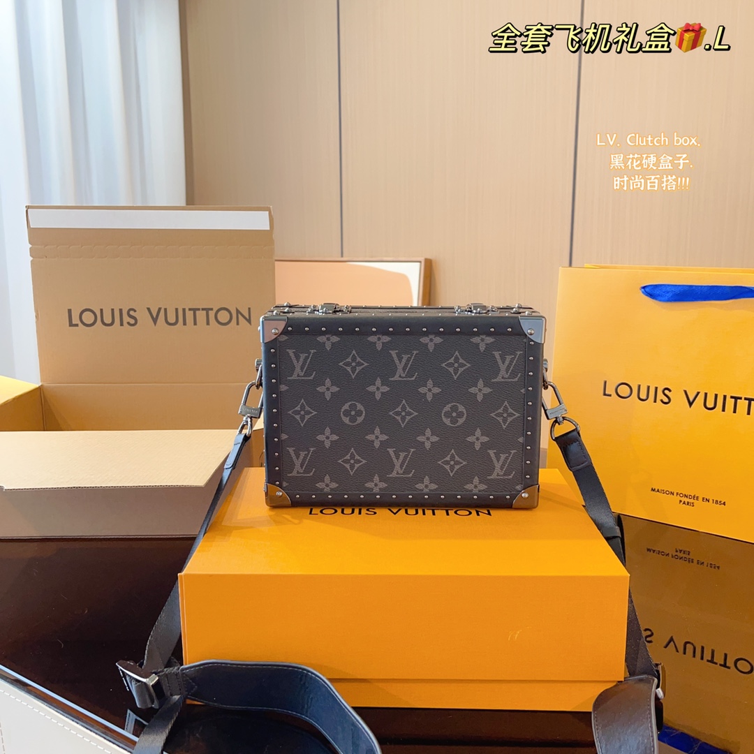 LV $92 gallery