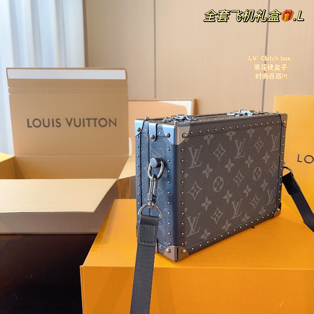 LV $92 gallery