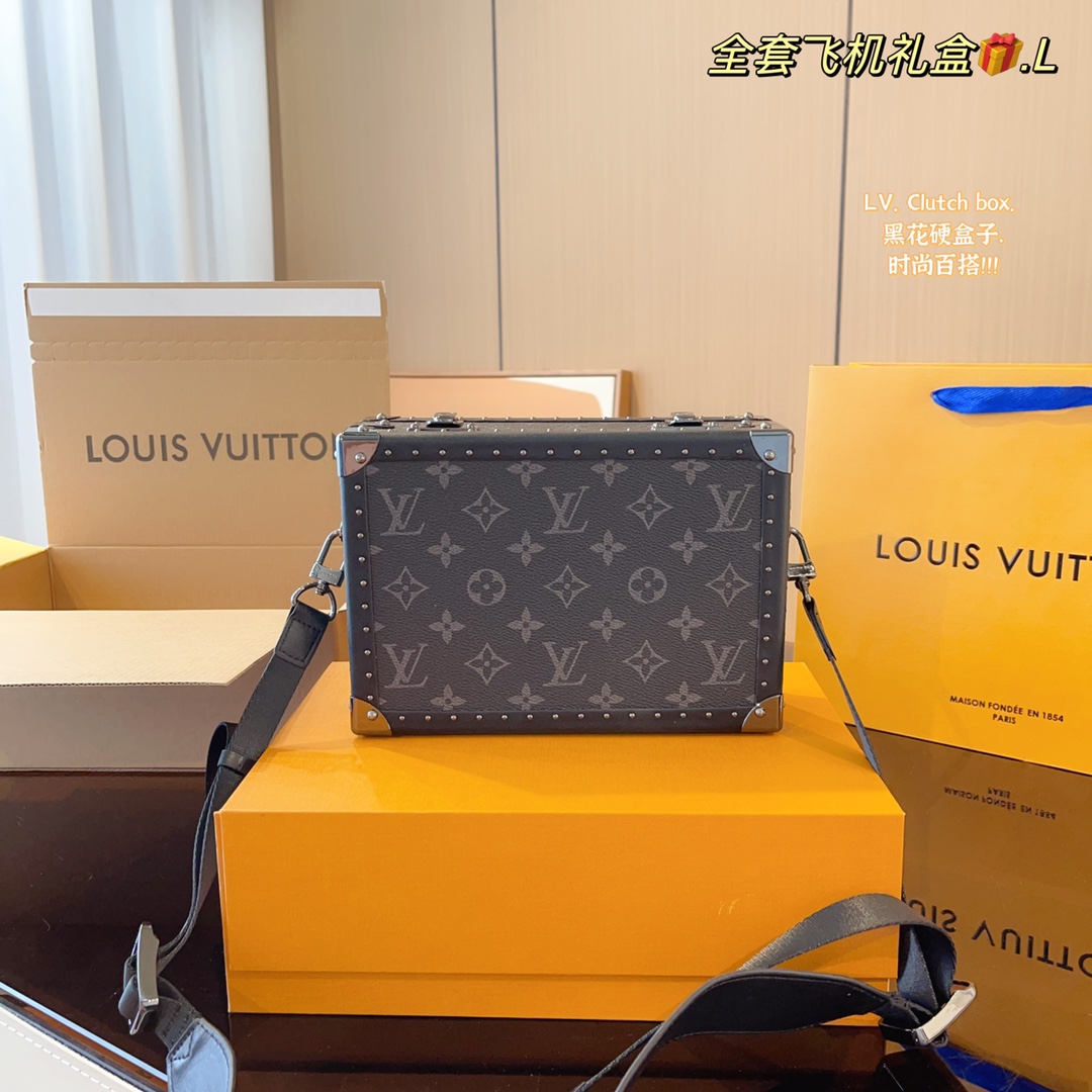 LV $92 gallery