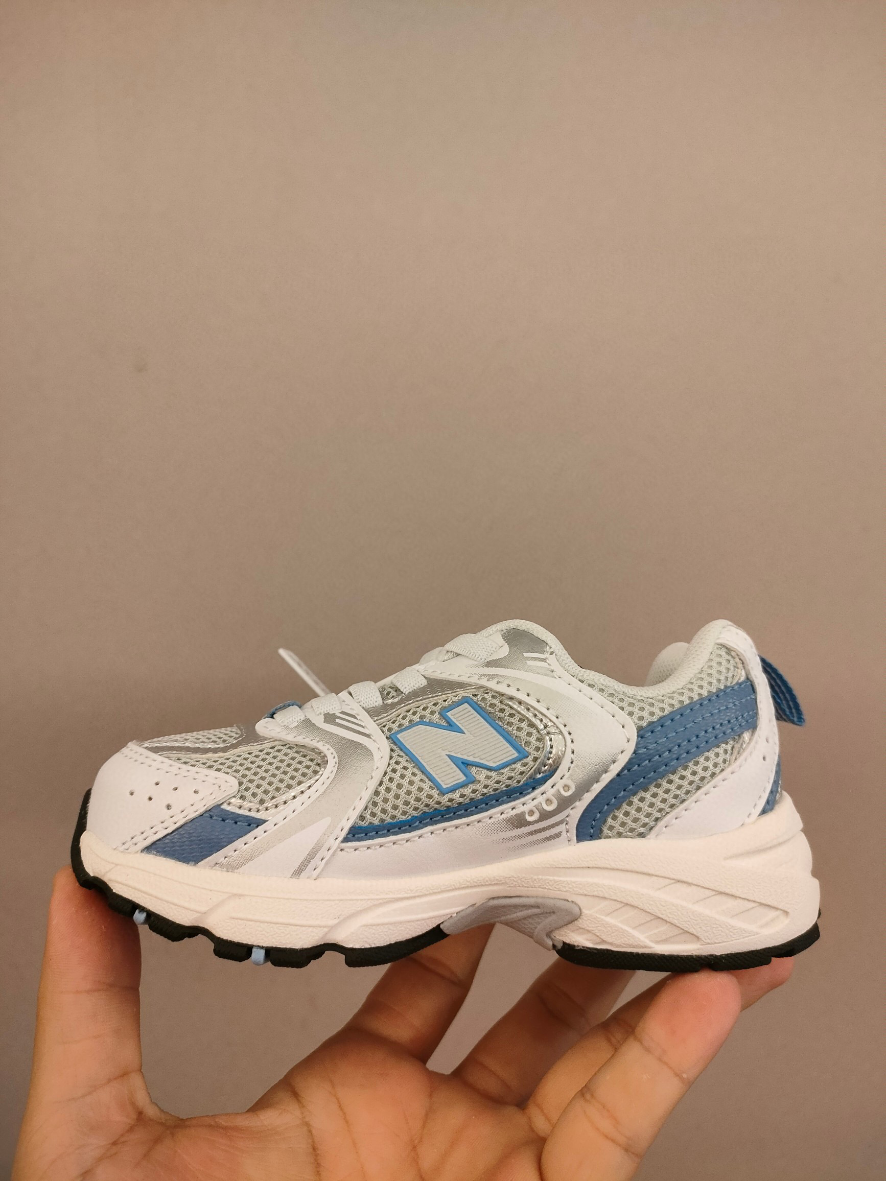 NB 43.81$    CODE 294-10322-T gallery