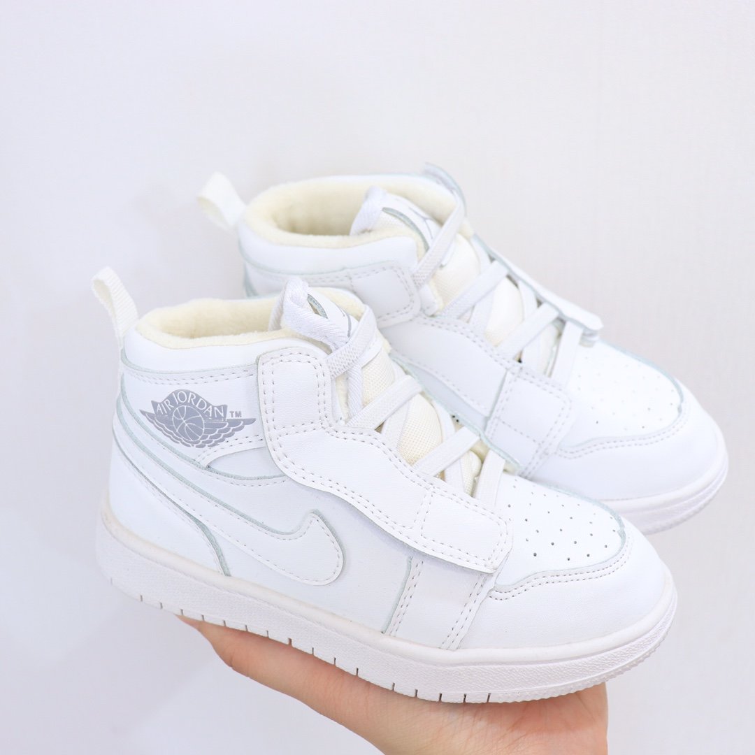 NIKE 38.41$ 编号294-2456-R gallery