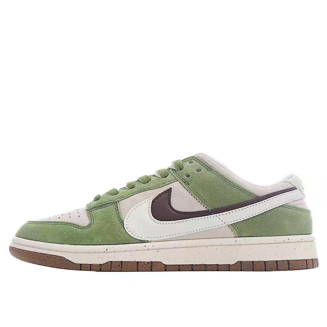 NIKE 48.15$     code 351-6858-R gallery