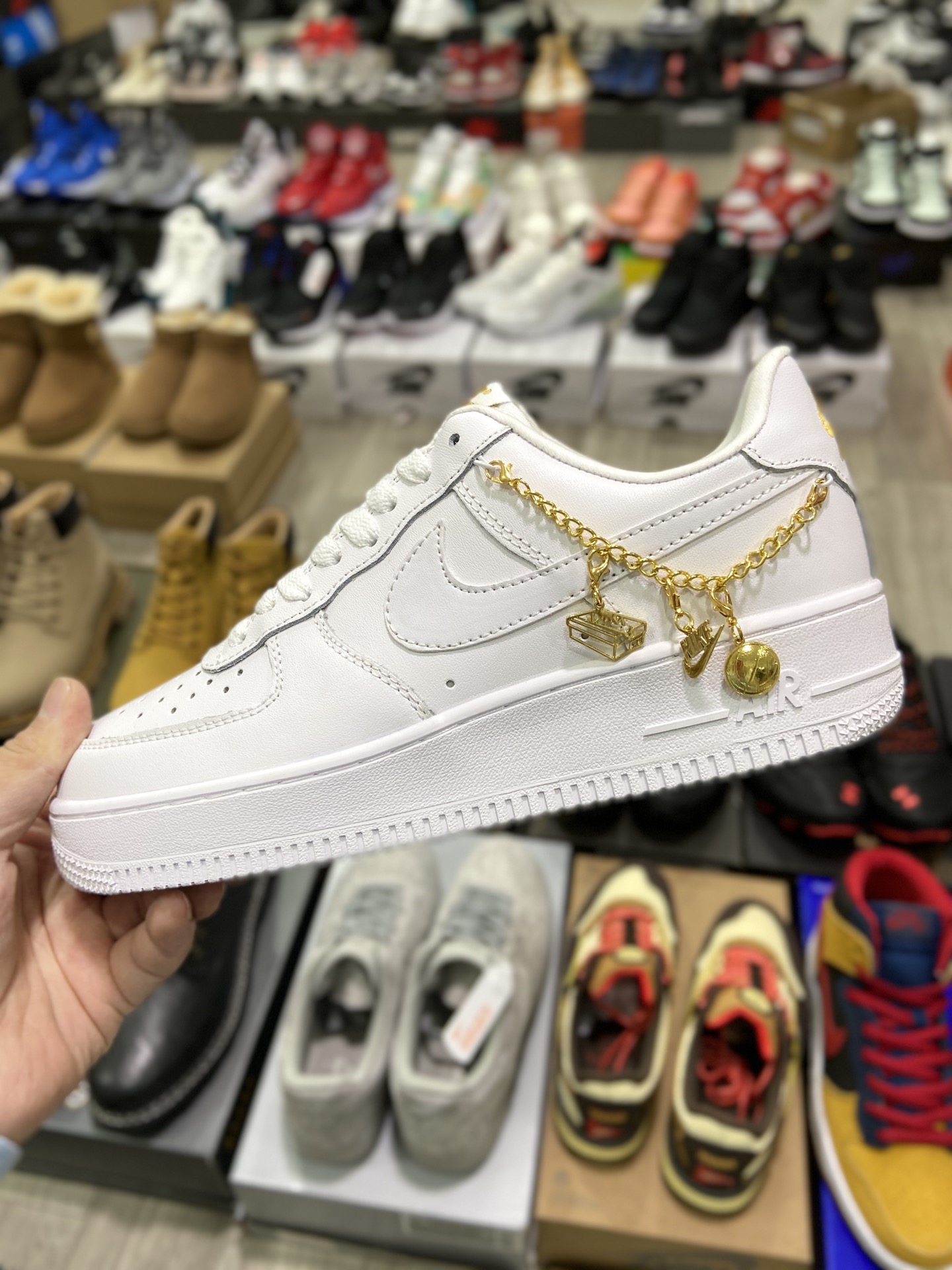 NIKE $65 gallery