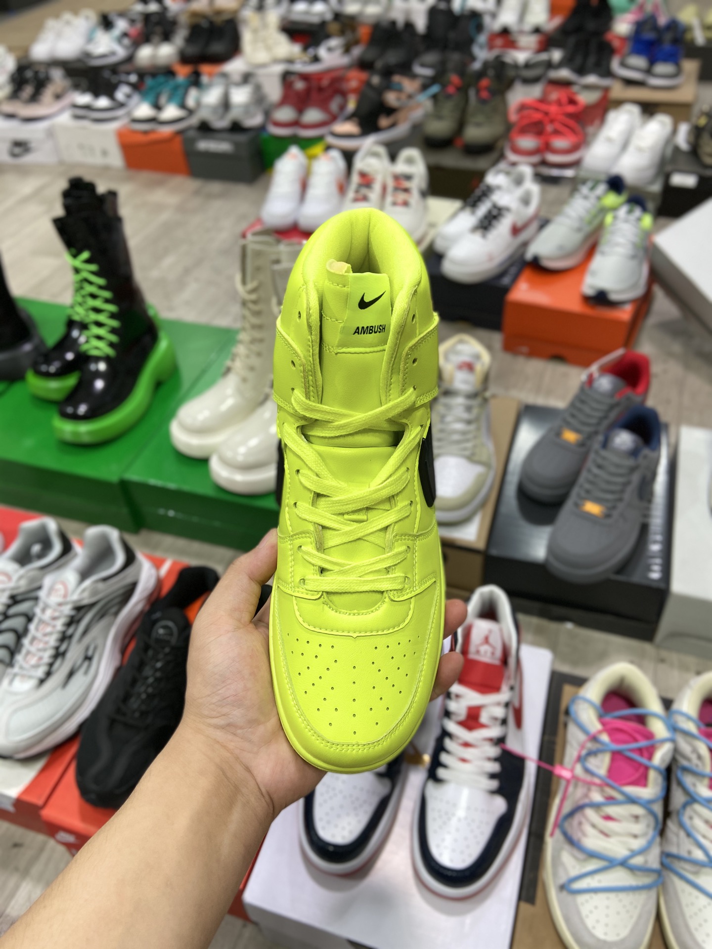 NIKE $80 gallery