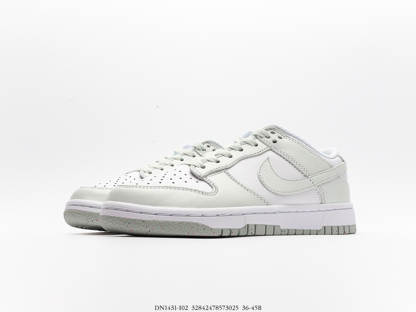 NIKE $82 gallery