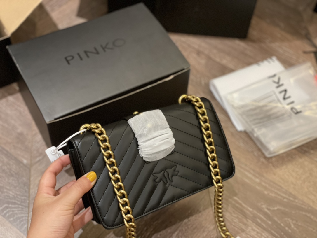 PINKO $82 gallery