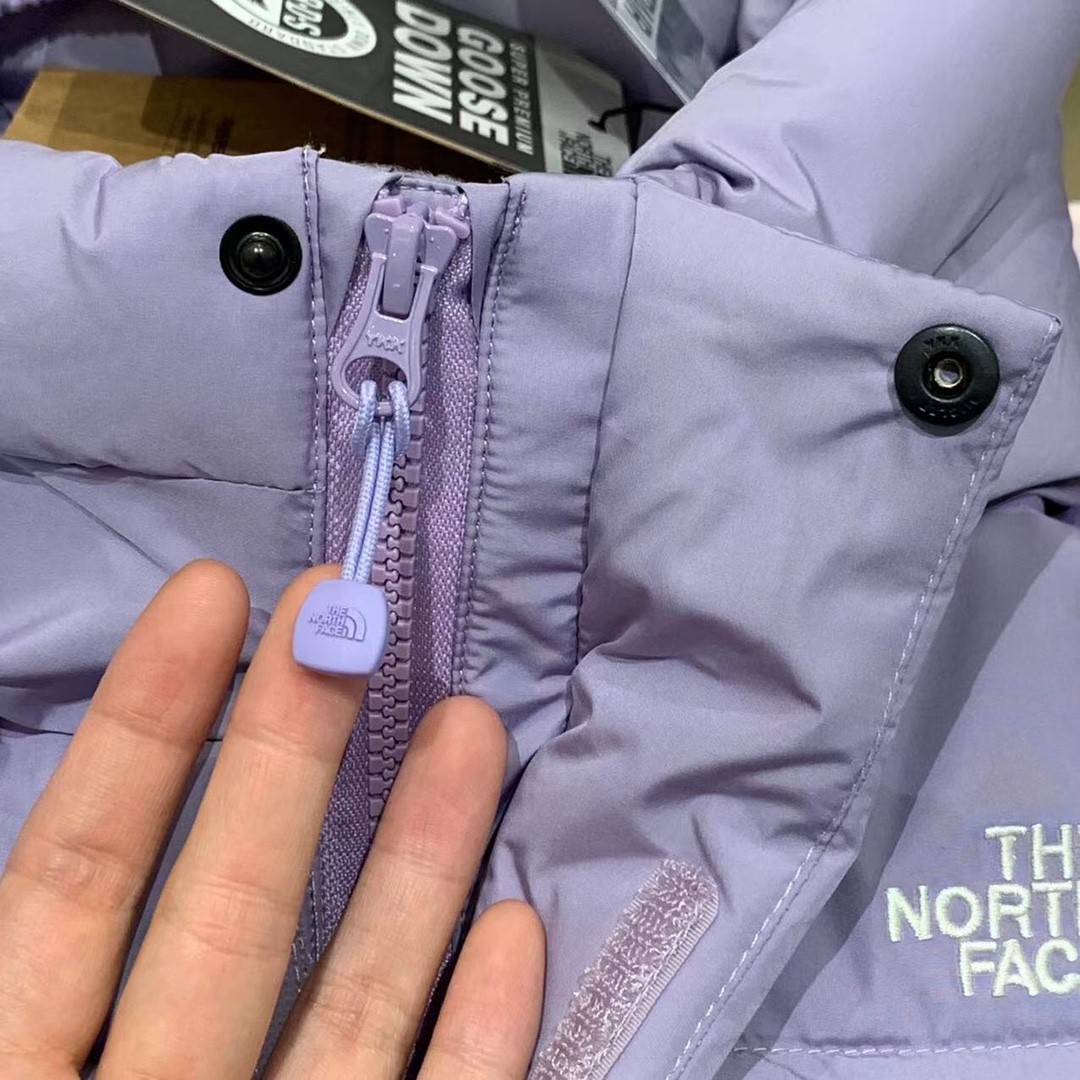 TNF 67.48$    CODE 420-7276-R gallery