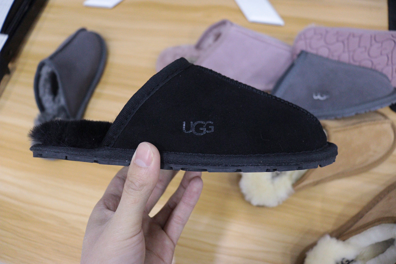 UGG 26.72$    9985-T gallery