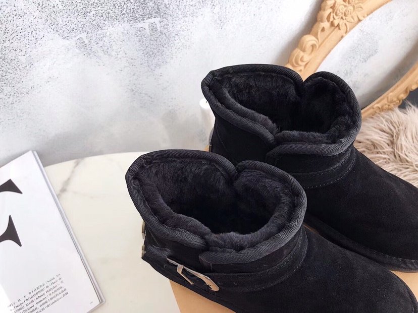 UGG 33.98$ 编号279-2420-R gallery