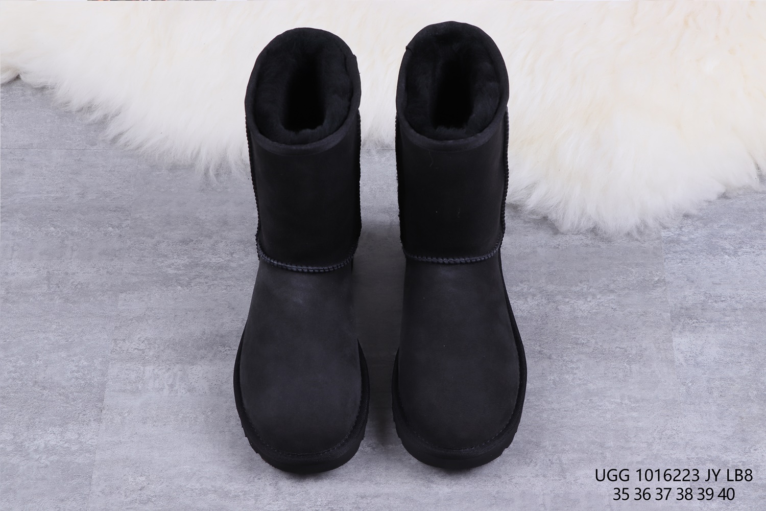 UGG 35.73$ 编号279-2437-R gallery