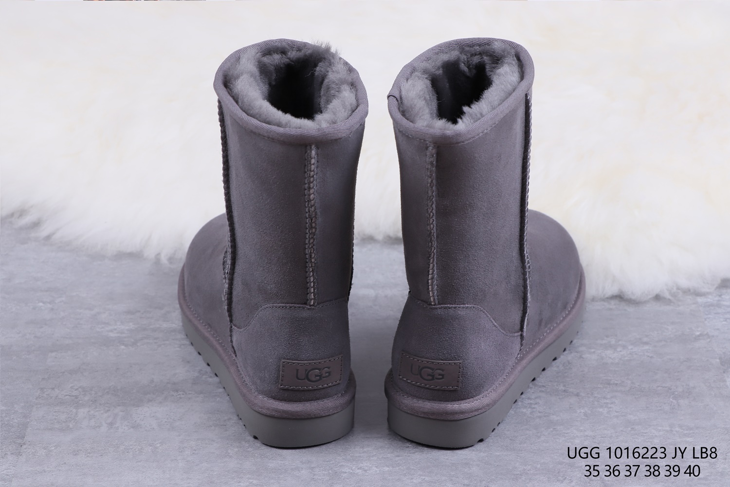 UGG 35.73$ 编号279-2437-R gallery