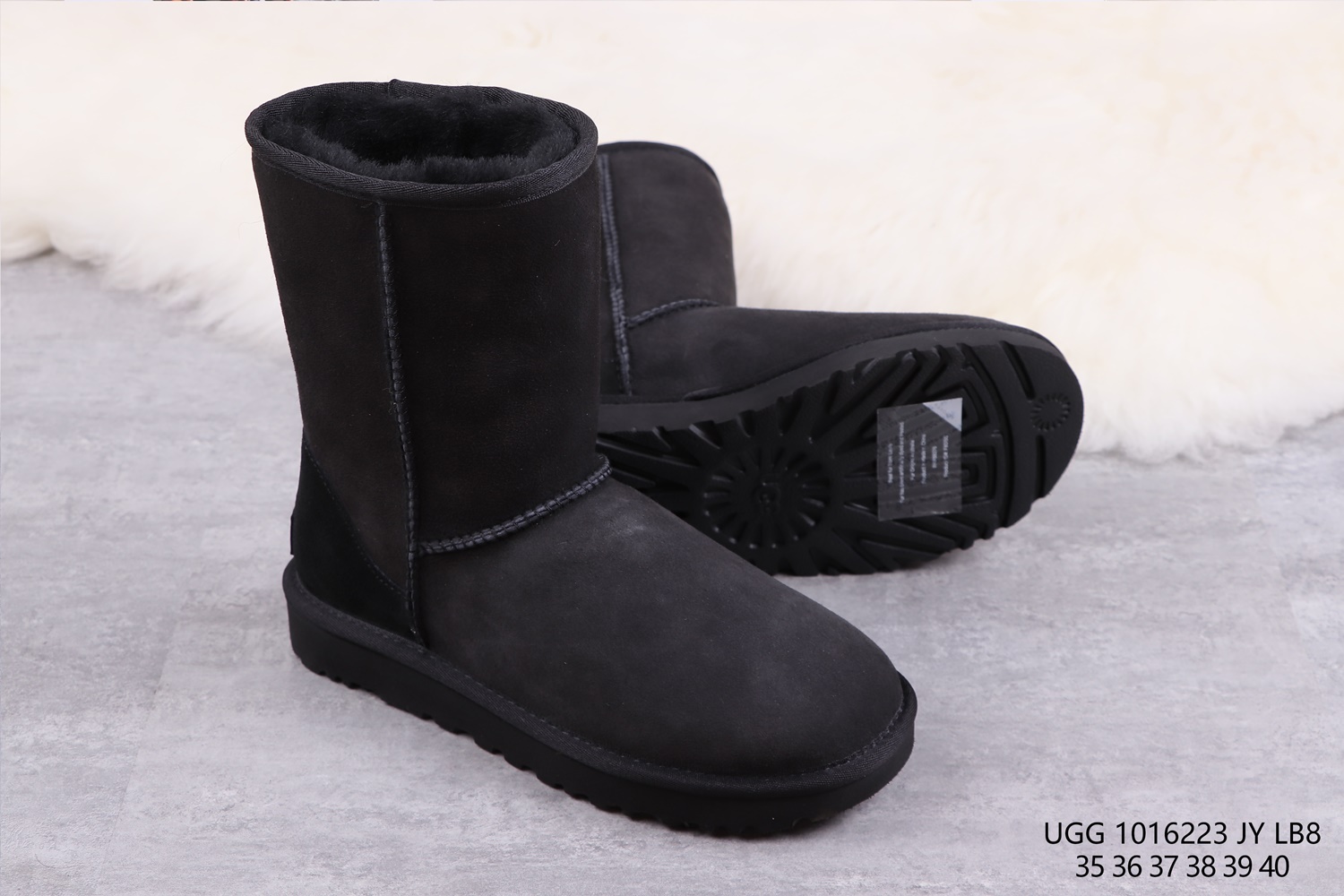 UGG 35.73$ 编号279-2437-R gallery