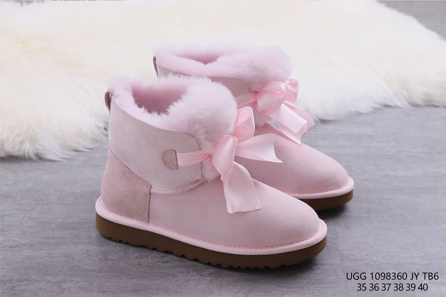 UGG 39.24$ 编号279-2422-R gallery