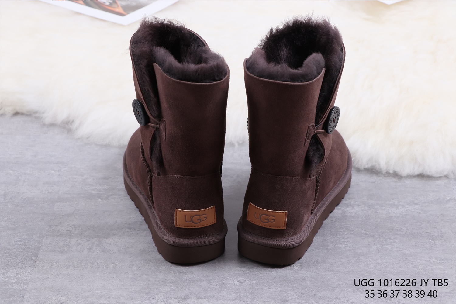 UGG 39.29$ 编号279-2439-R gallery