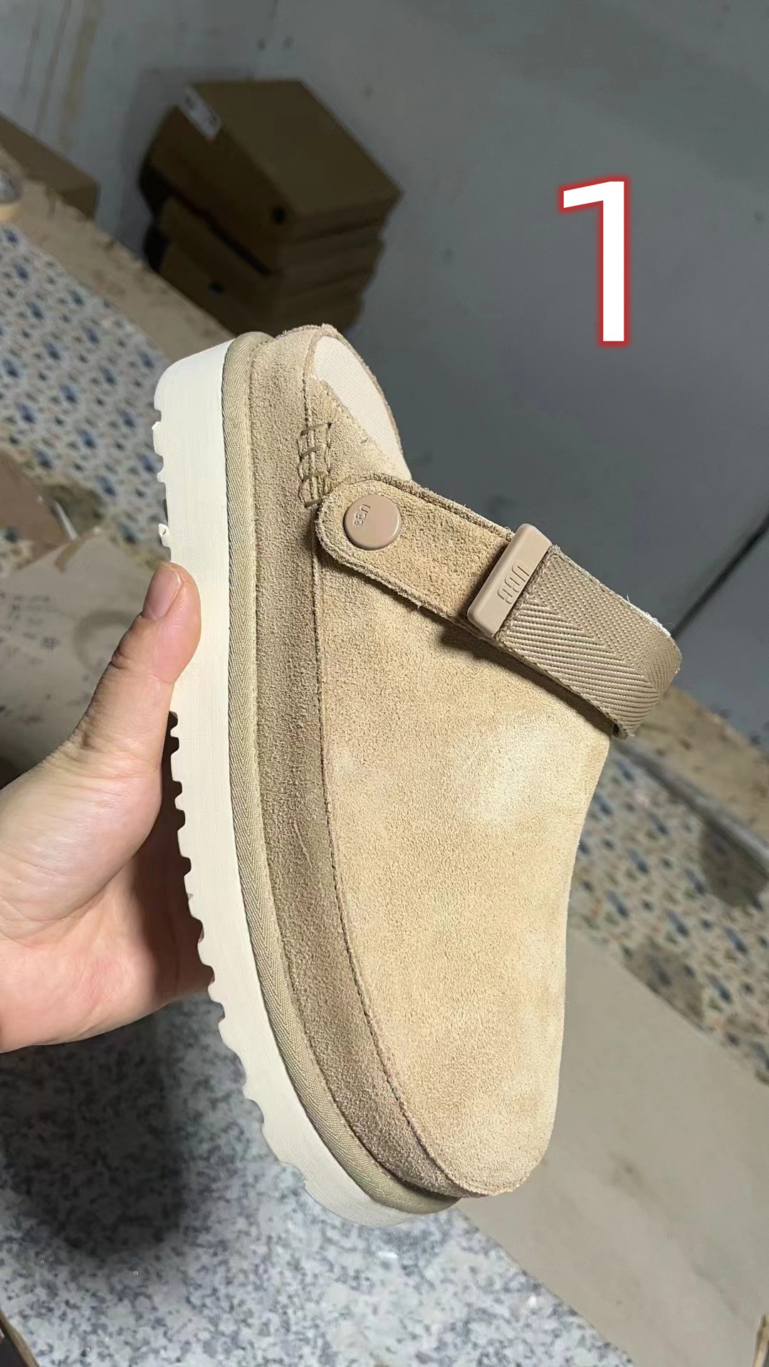 UGG 61.58$     CODE 525-6995-R gallery