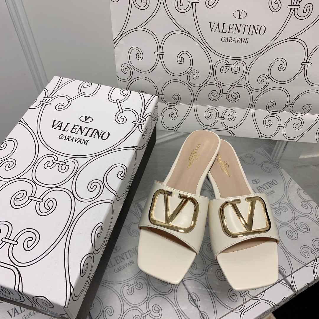 Valentin 37.66$ code 449-5806-R gallery