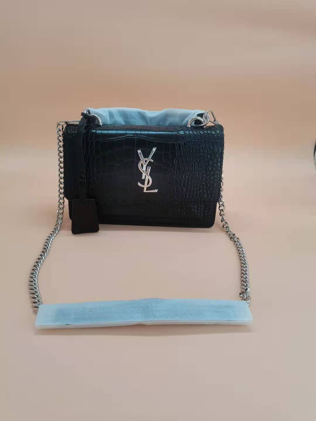 YSL 36.75$ 编号288-2527-R gallery