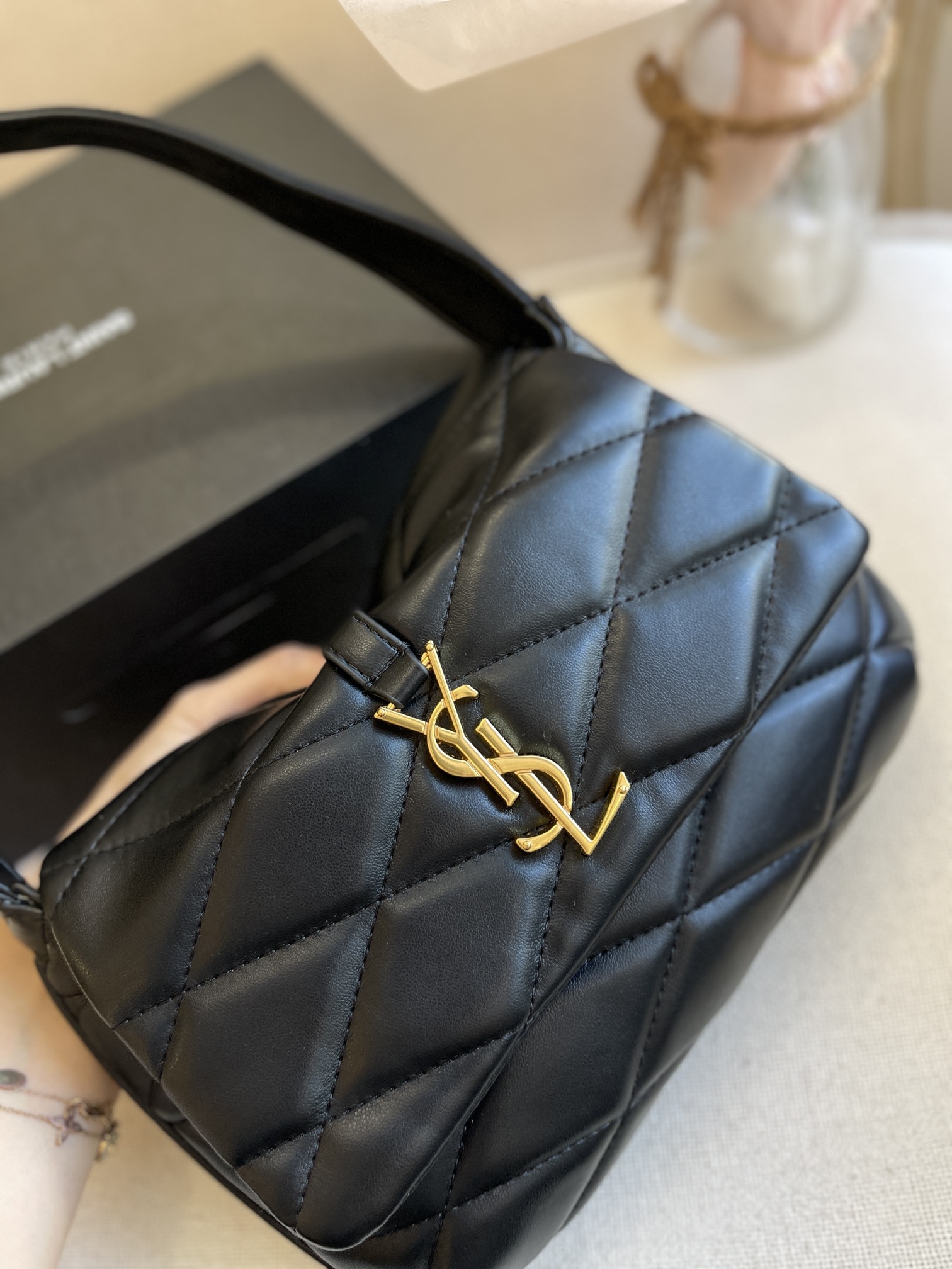 YSL 55.98$ code 306-6165-R gallery