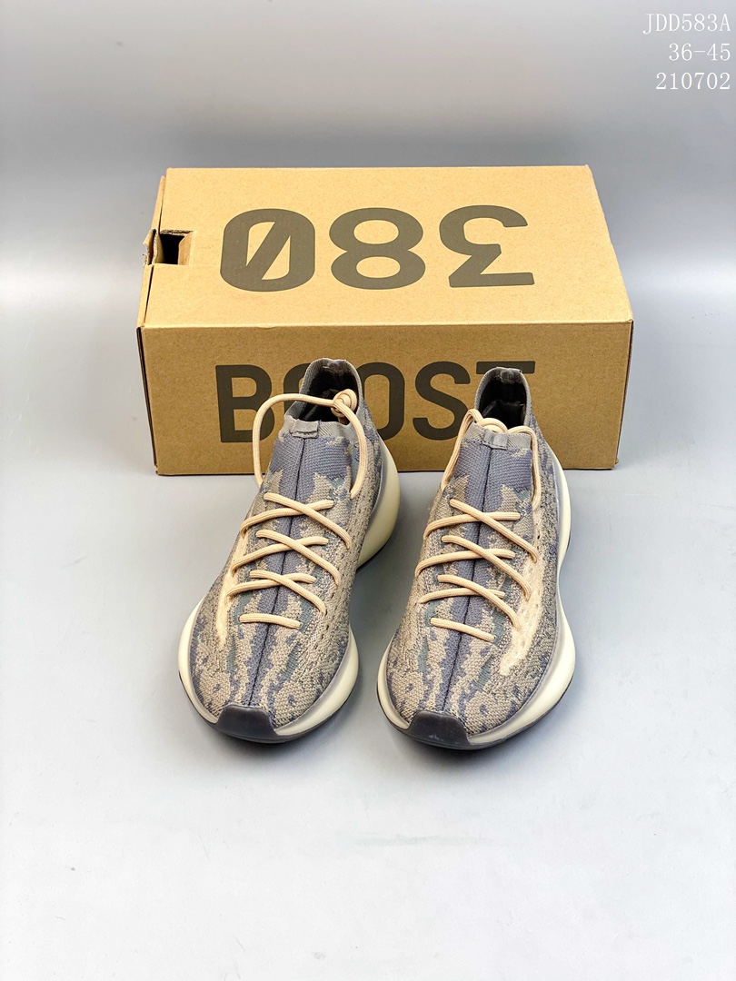 Yeezy $81 gallery