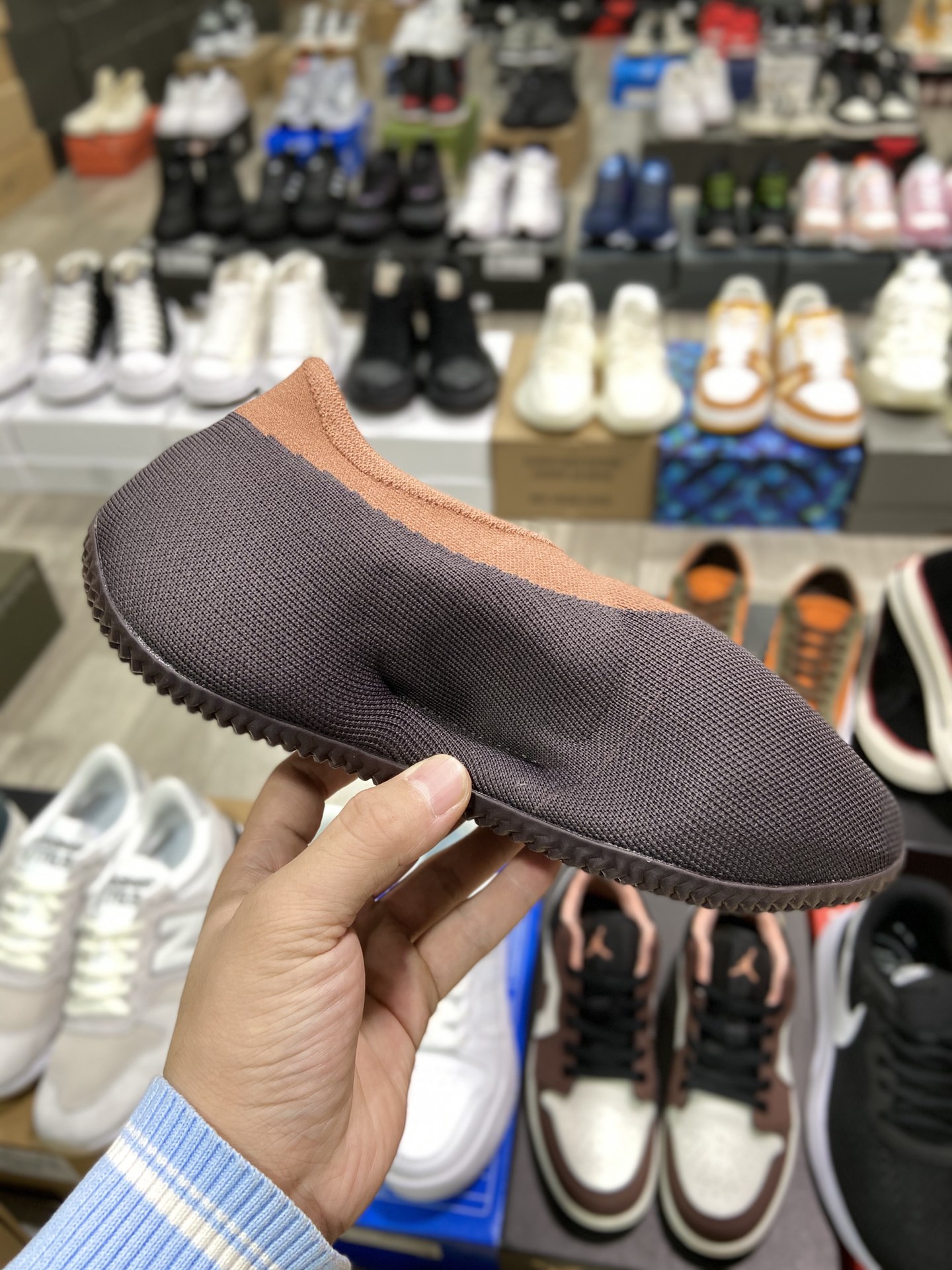 Yeezy $83 gallery