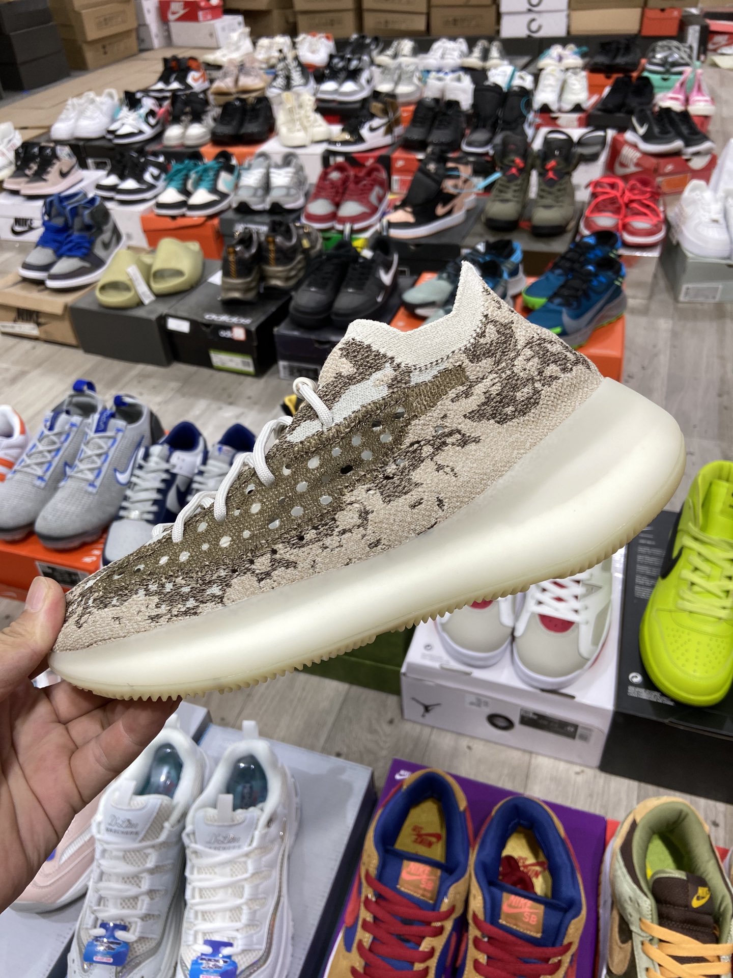 Yeezy $84 gallery