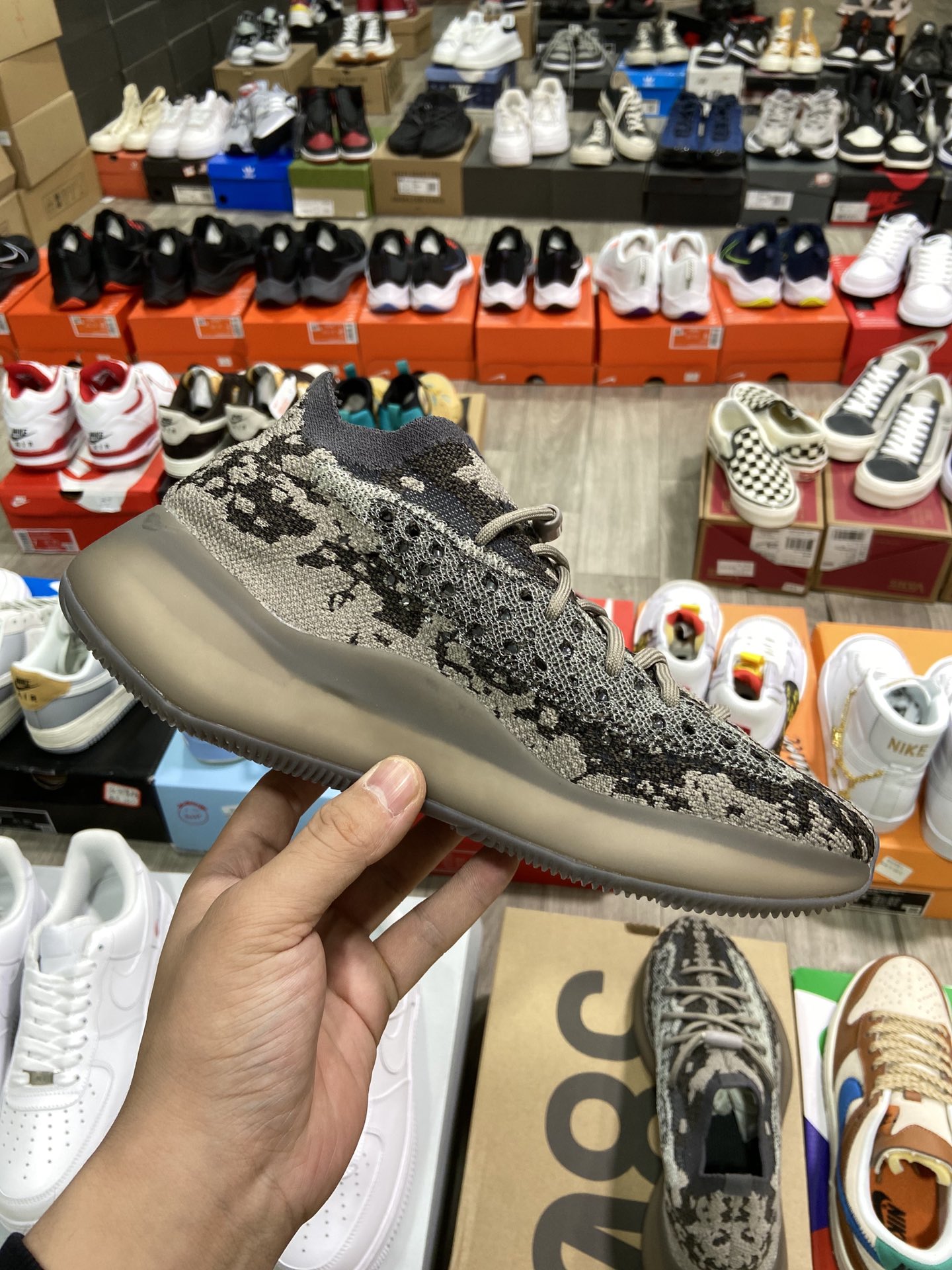 Yeezy $84 gallery