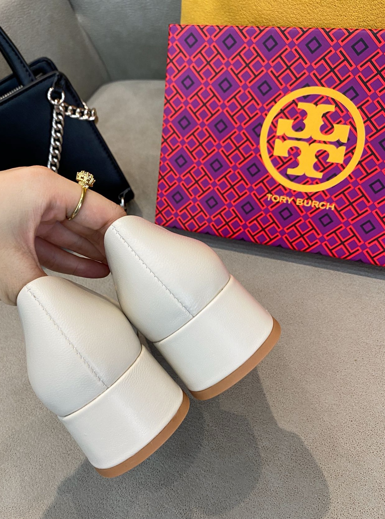 😀23092-TORY BURCH-668 gallery