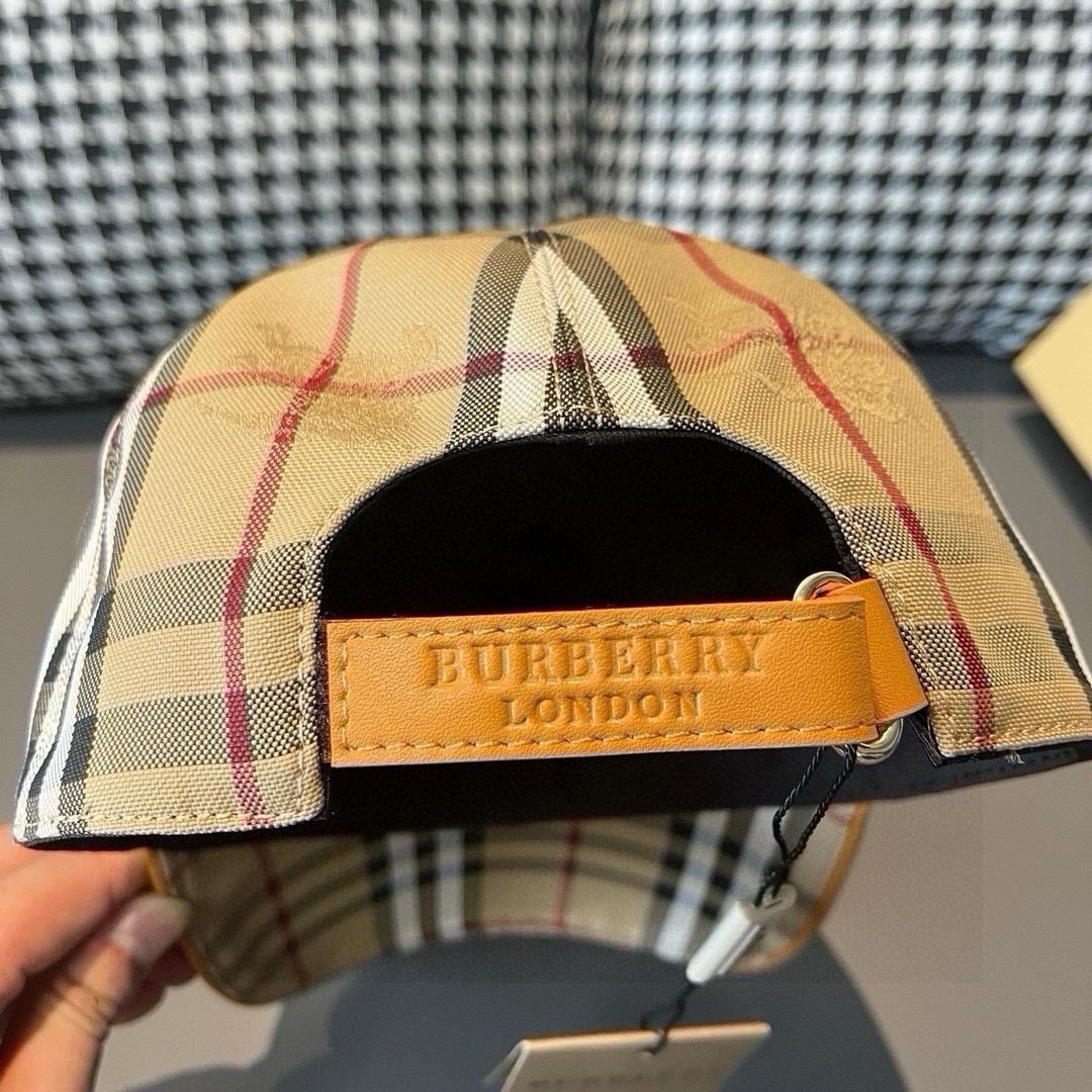 😀23877-Burberry-238 gallery