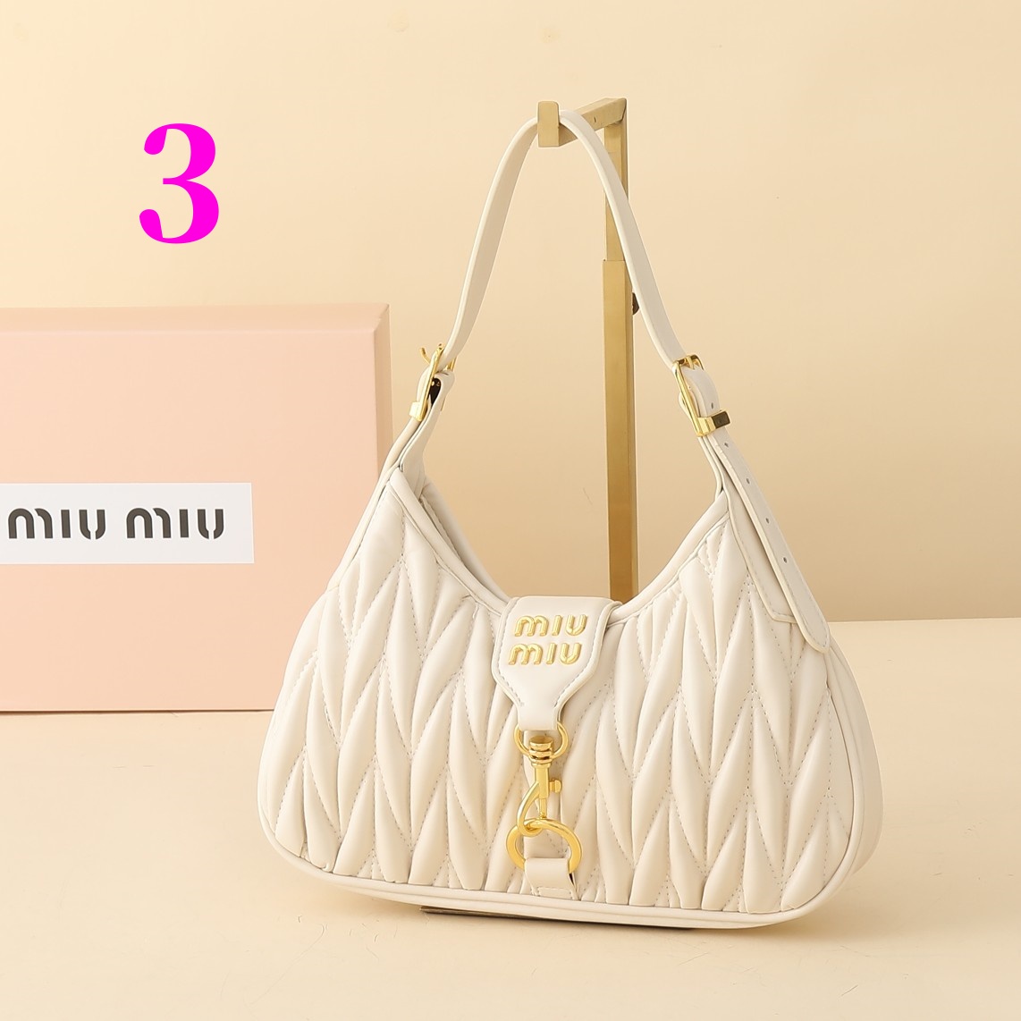 😀23890-MIUMIU-588 gallery