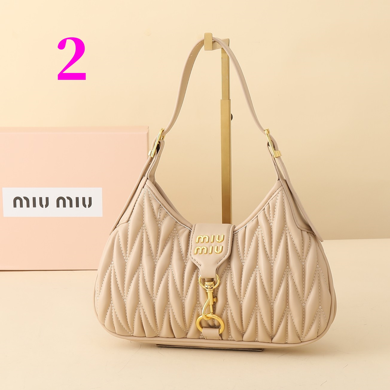 😀23890-MIUMIU-588 gallery