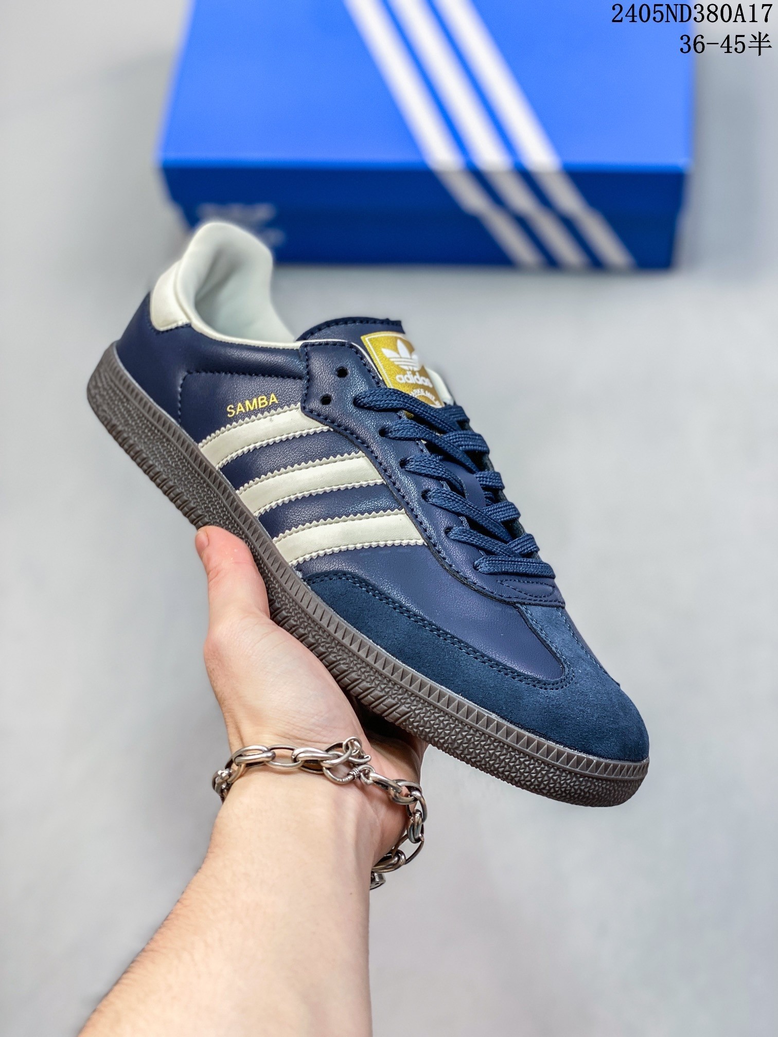 😀23895-Adidas-488 gallery