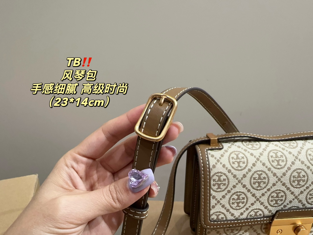 😀25043-Tory Burch-489 gallery