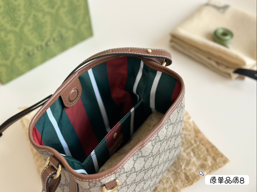 😀25161-Gucci-526 gallery