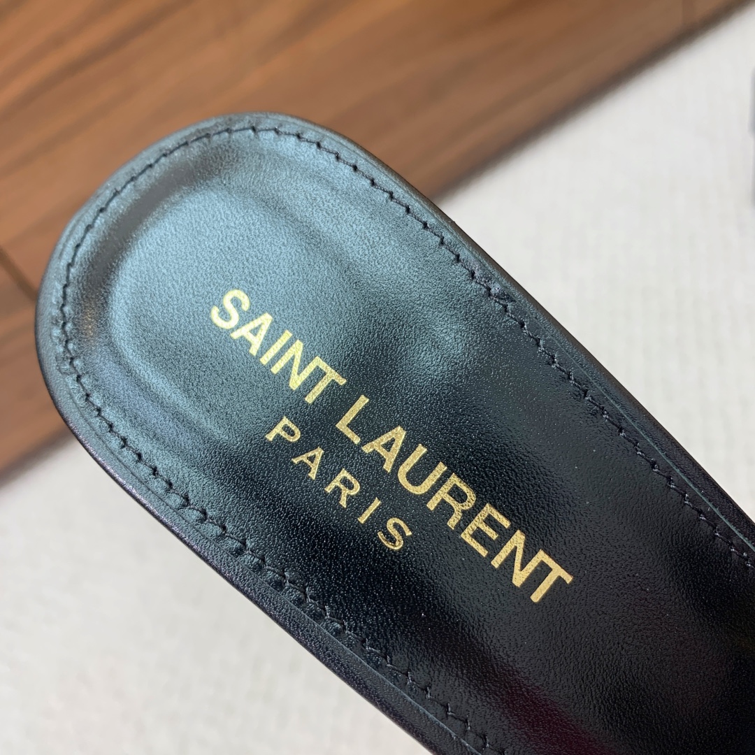 😀25214-YSL-815 gallery