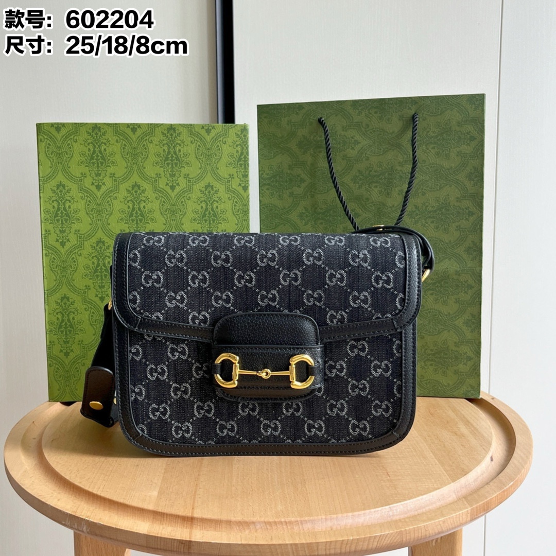 😀25267-Gucci-$96 gallery