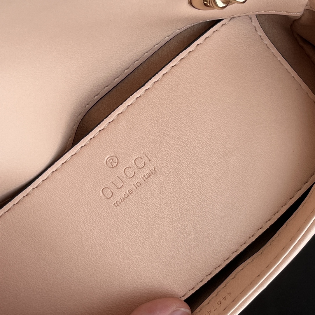 😀25268-Gucci-$96 gallery