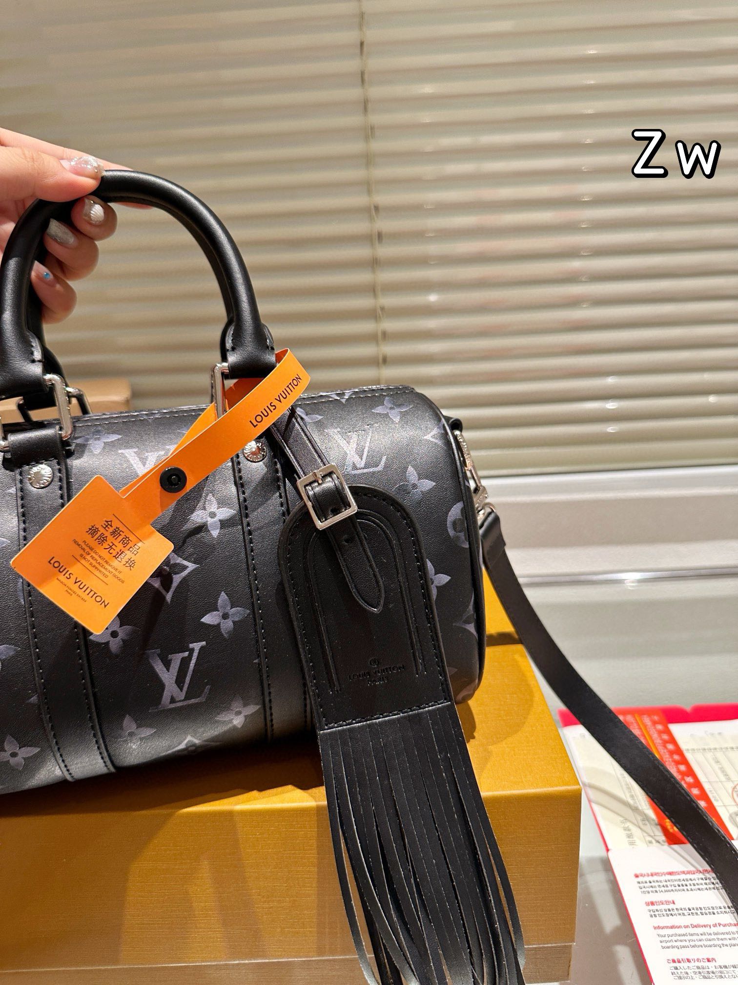 😀25274-LV-$71 gallery