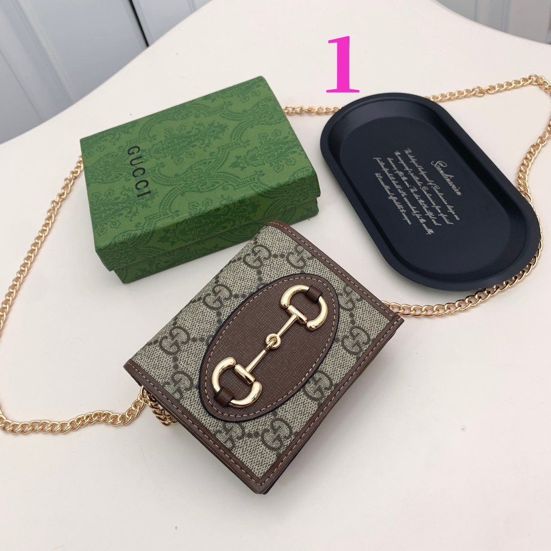 😀25279-Gucci-$45 gallery