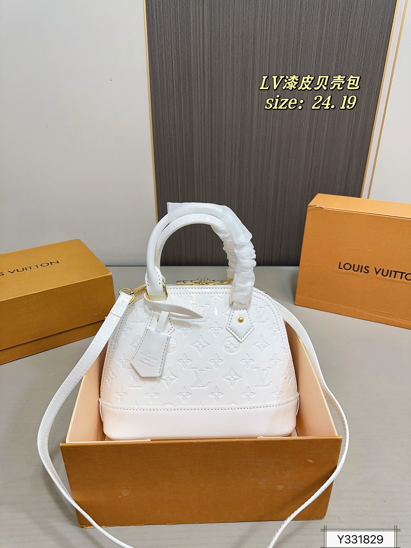 😀25291-LV-$64 gallery