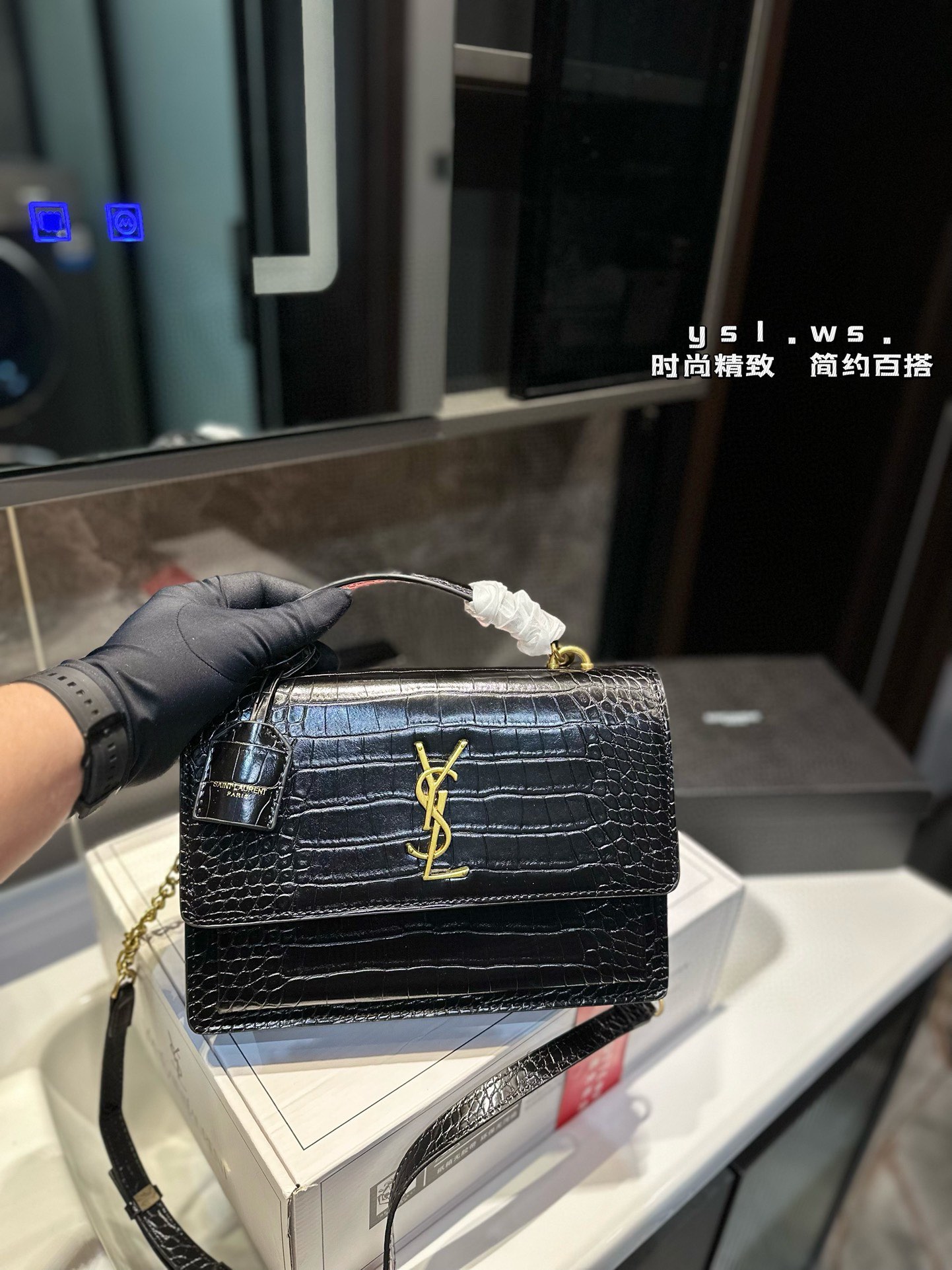 😀25516-YSL-$64 gallery