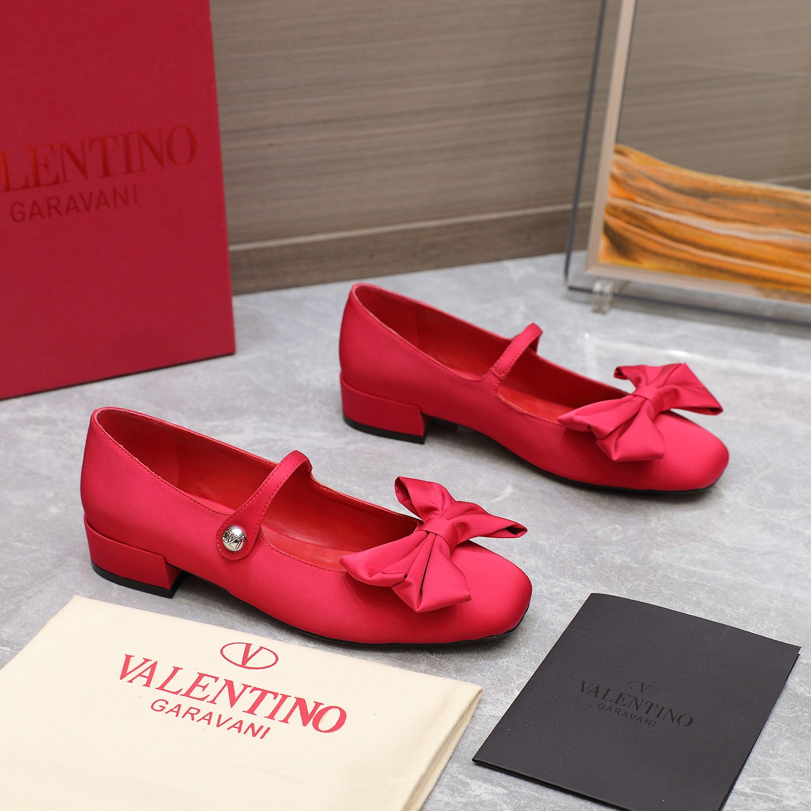 😀25526-Valentino-875 gallery