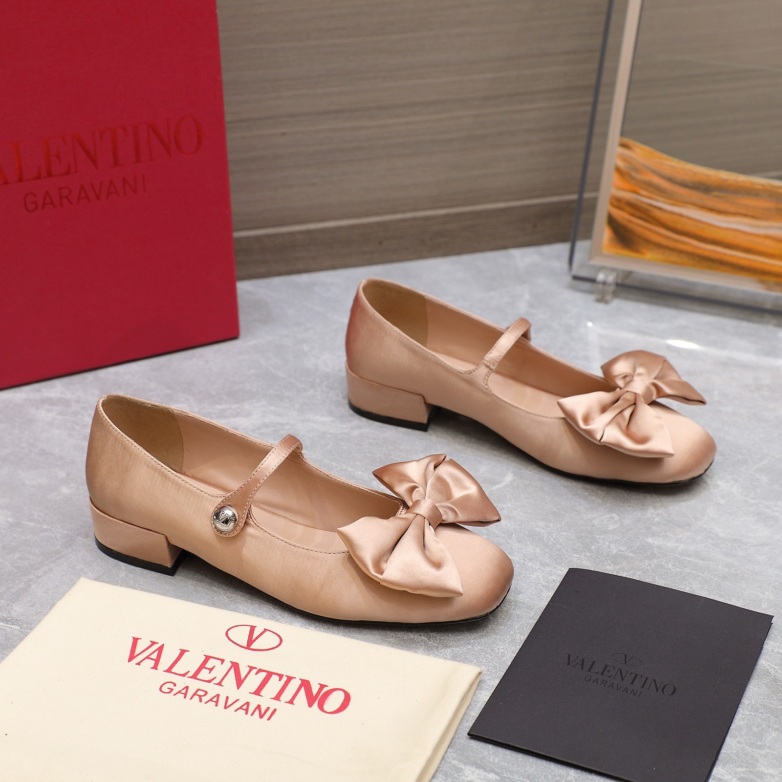 😀25526-Valentino-875 gallery