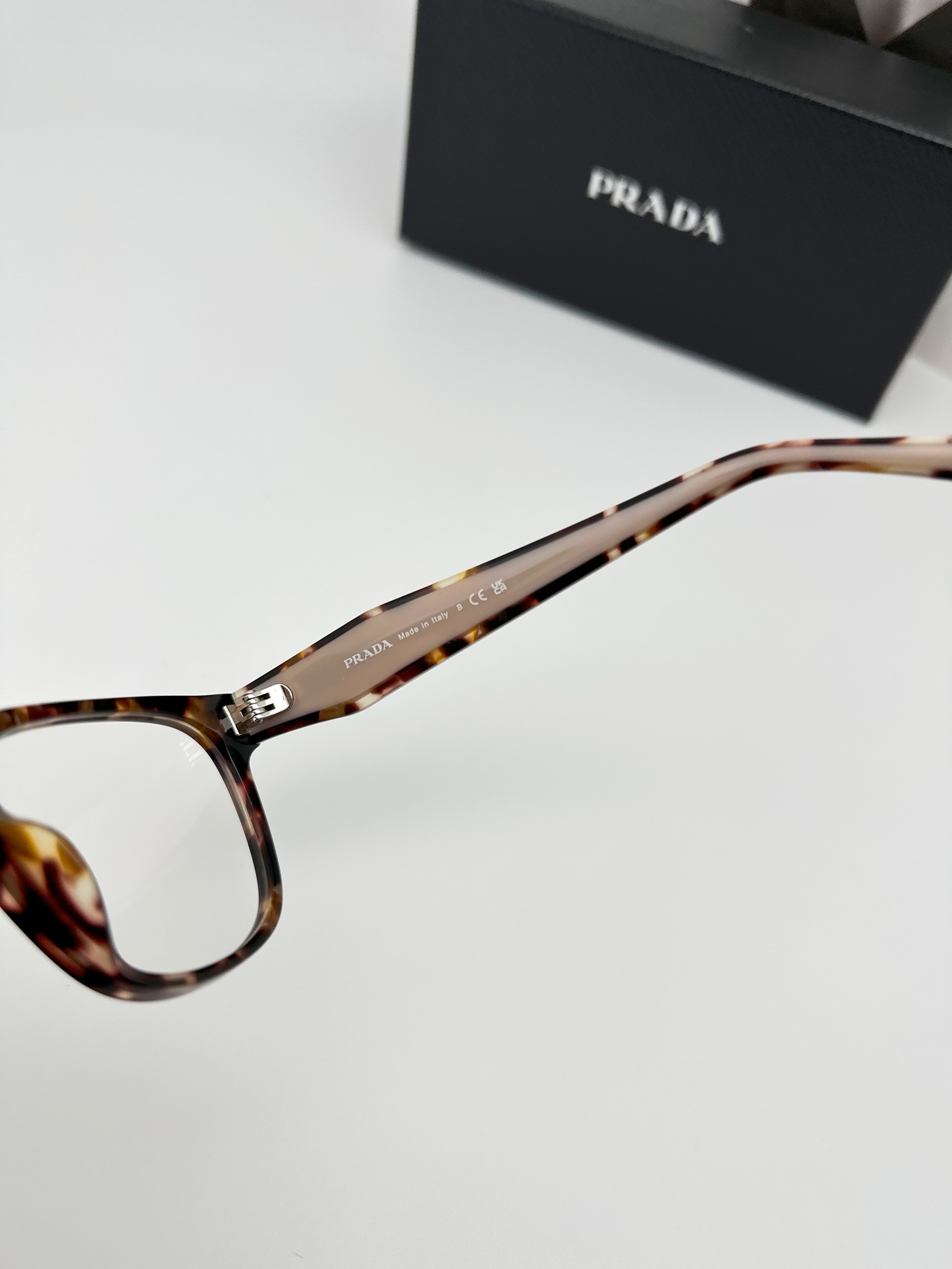 😀25531-Prada-298 gallery