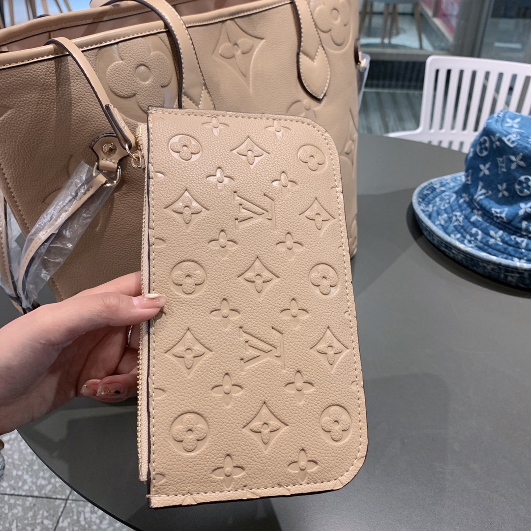 ..LV $66 gallery